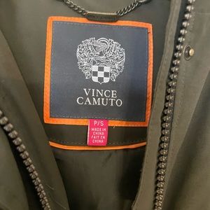 Vince Camino P/S down winter jacket army green furry gently used